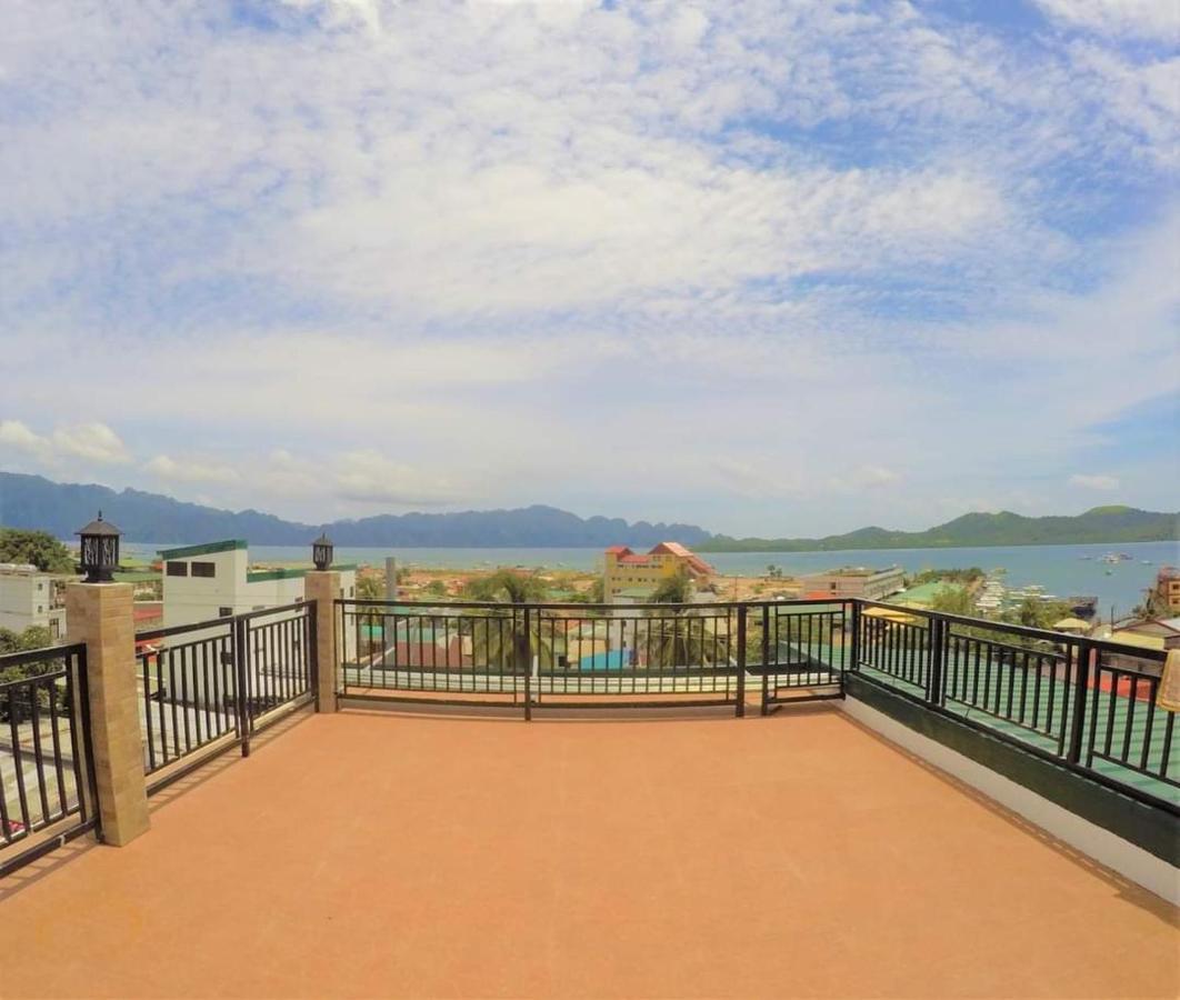 Islanders Inn - โกรอน ภายนอก รูปภาพ