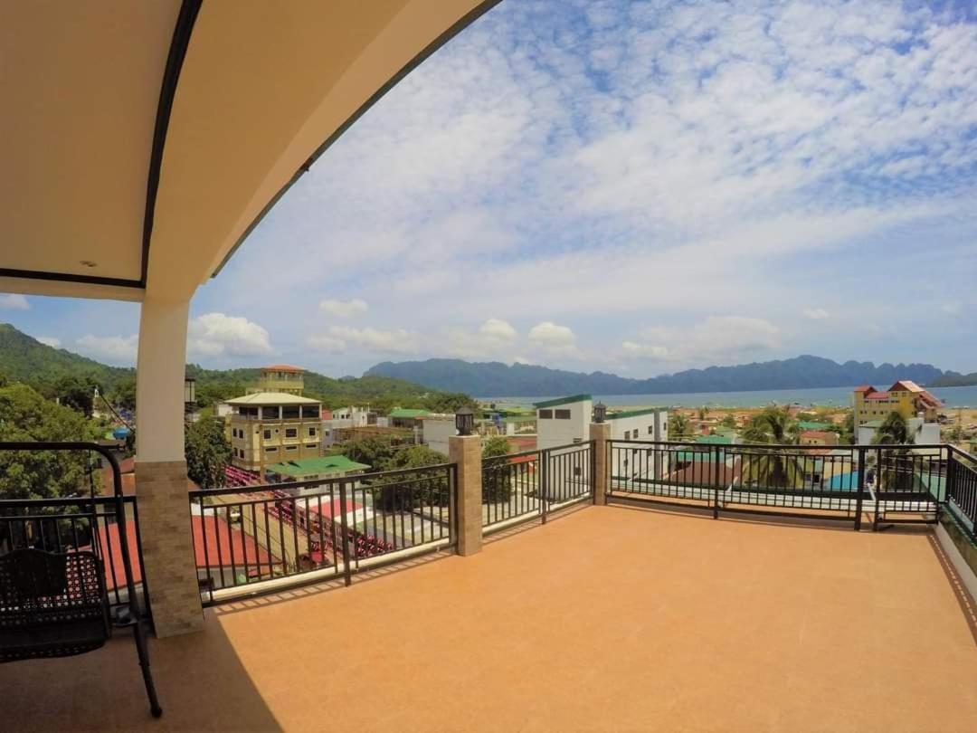 Islanders Inn - โกรอน ภายนอก รูปภาพ